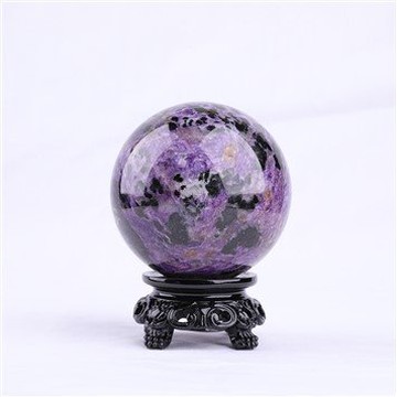 Nantural Charoite Kristallkugel