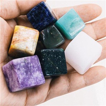 Amethyst Vijolična kristalna kocka
